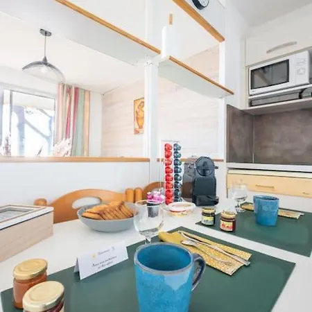 Apartment Au Calme, Dans Les Pins, Avec Vue Et Piscine *