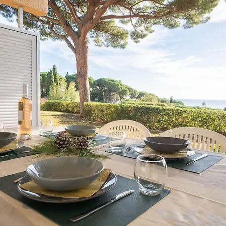 Au Calme, Dans Les Pins, Avec Vue Et Piscine Apartment *